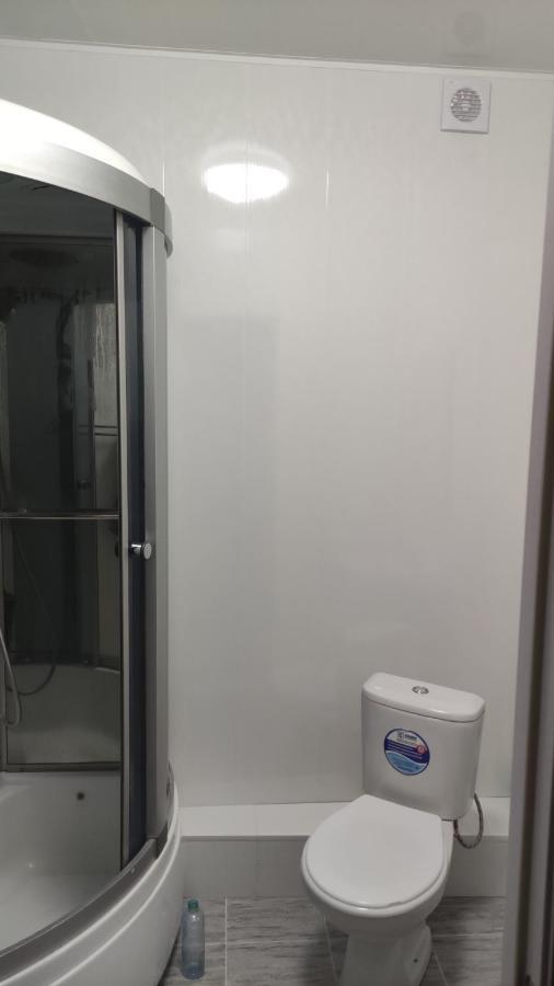 Хостел На Барахолки Almatî Exterior foto